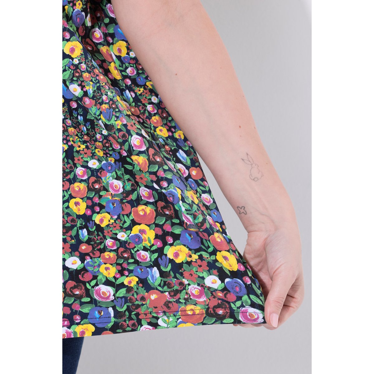 T-shirt motif floral, coupe évasée marine, ULLA POPKEN