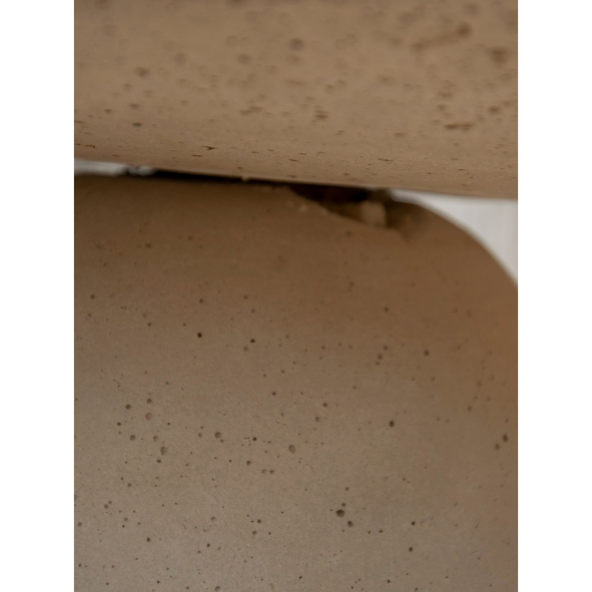 Table basse Olo Marie-Pierre N°90 - Bon état beige, DEBONGOUT
