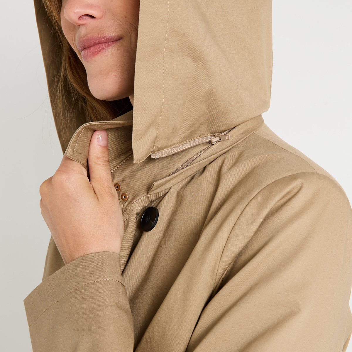 Trench long marron camel, GRAIN DE MALICE