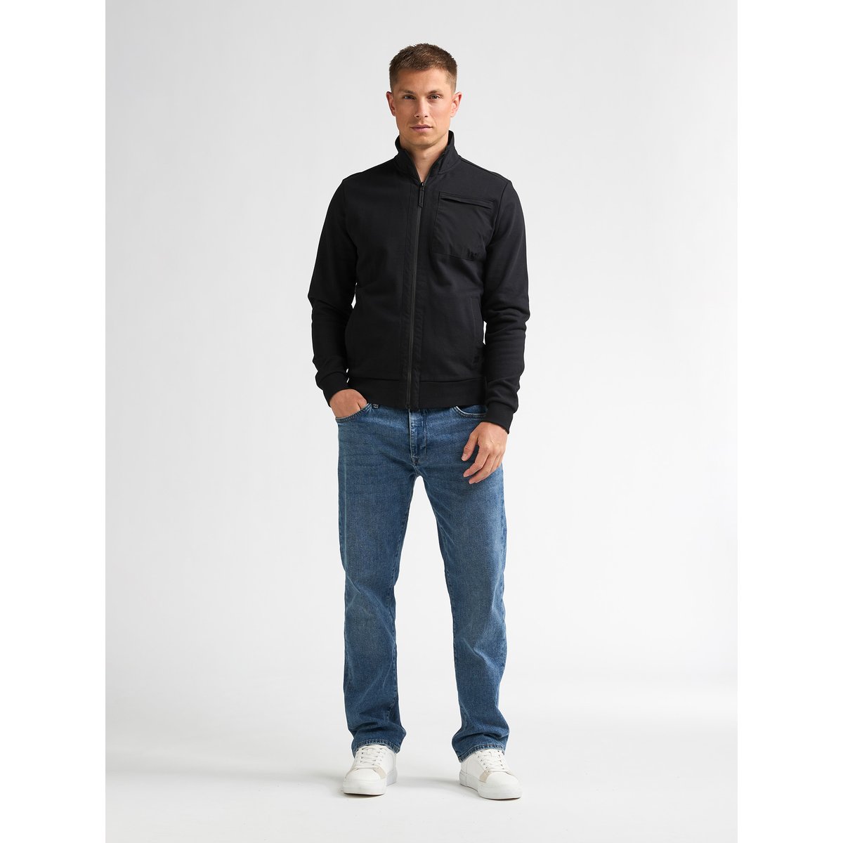 Sweat zippé en molleton millcore noir deep black, PETROL INDUSTRIES