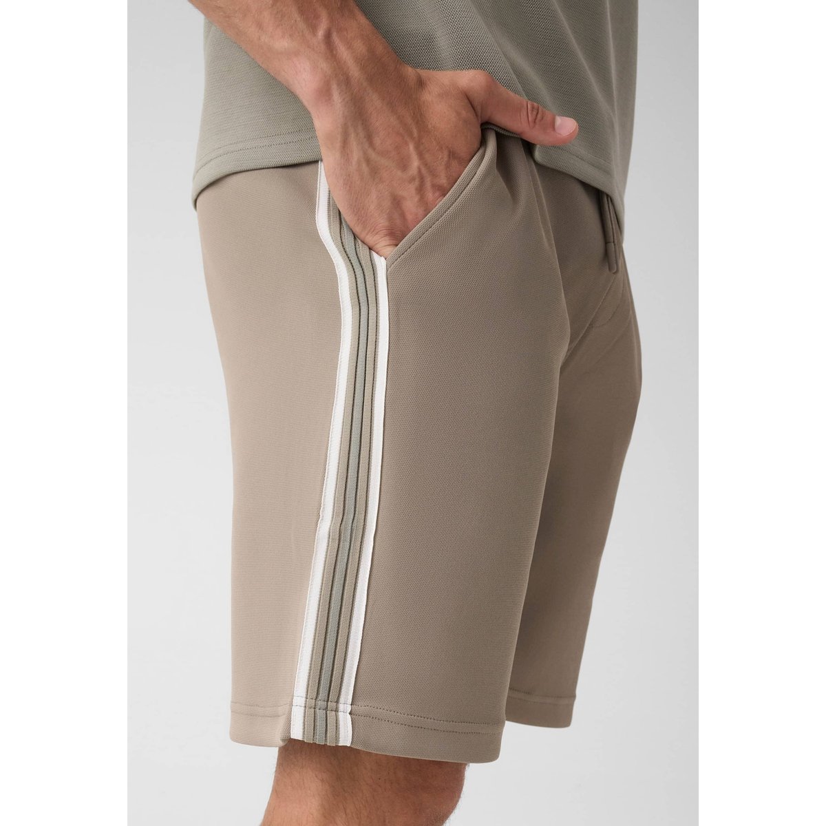 Shorts Avec Bandes Latérales vert, GUESS