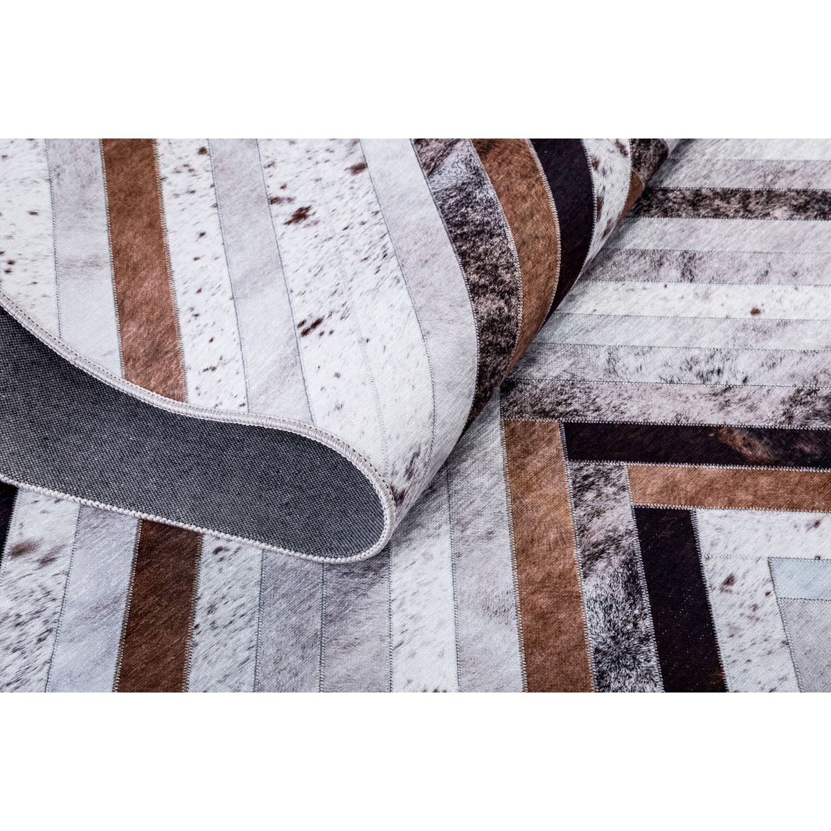 Tapis imprimé Serena, aspect cuir, plat gris, GINO FALCONE