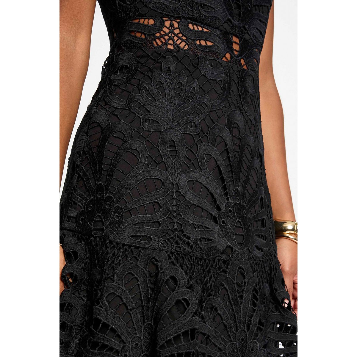 Robe courte trapèze dentelle noir, MORGAN