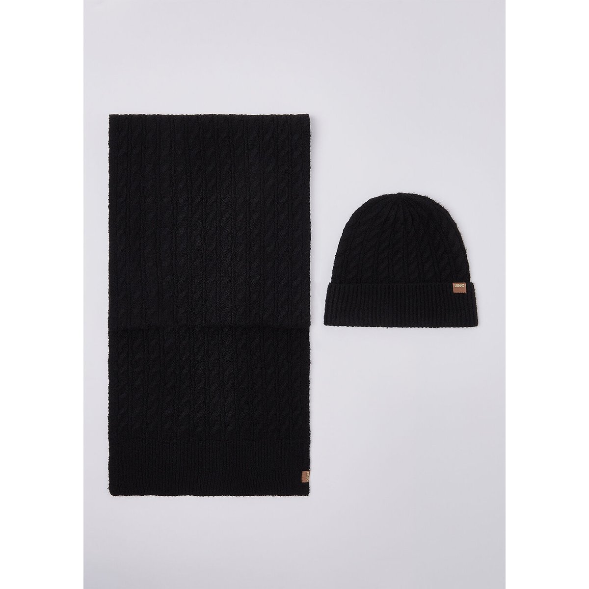 Ensemble Coordonné Bonnet et Écharpe noir, LIU JO