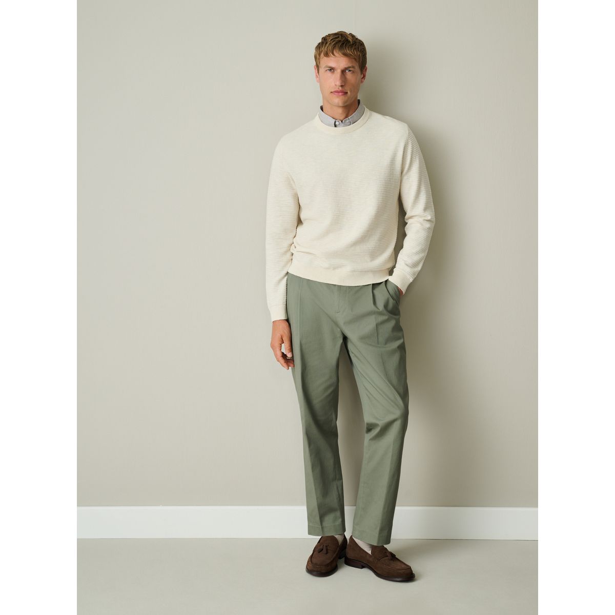Pull texturé effet chemise avec lin naturel, NEXT