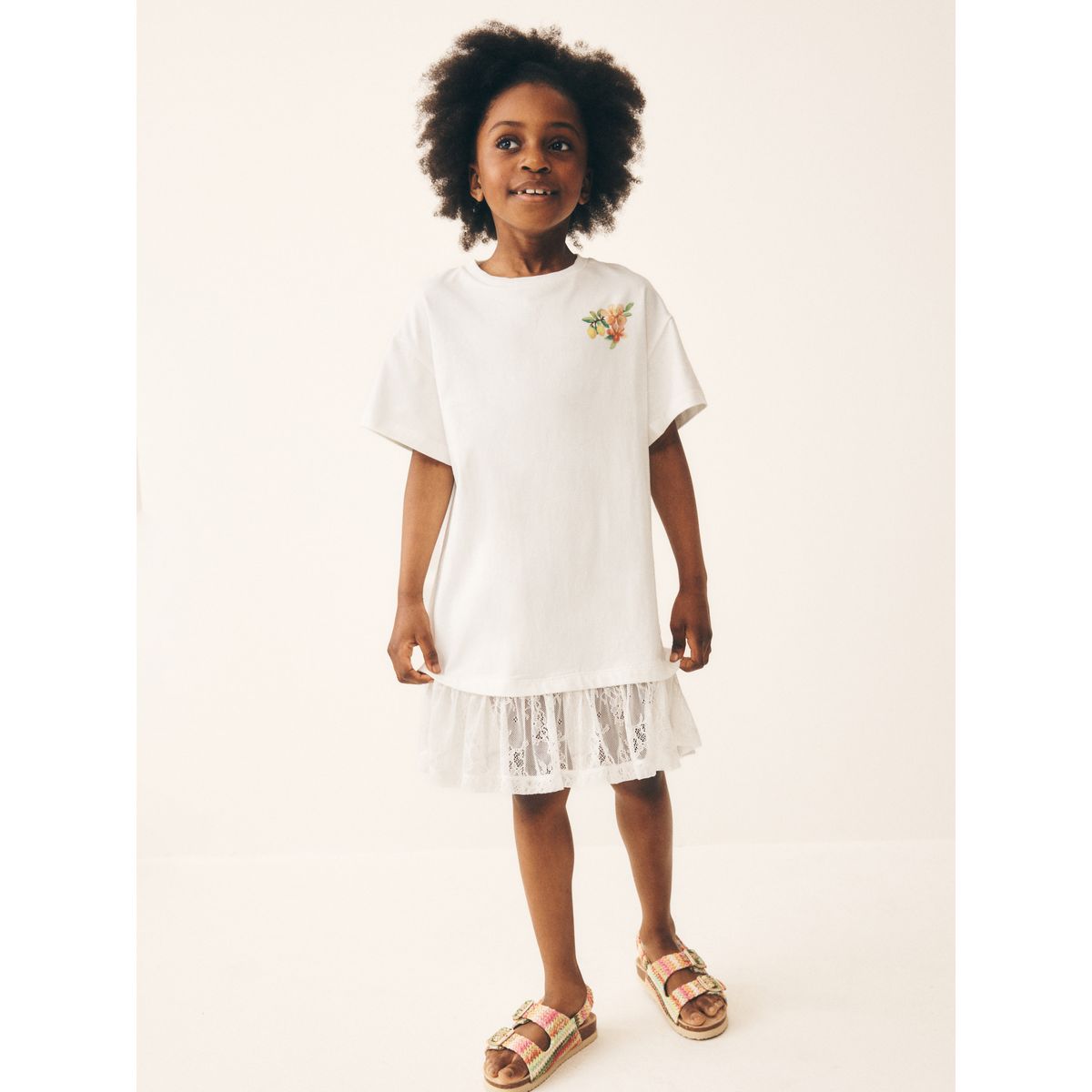 Robe t-shirt 2-en-1 en dentelle blanc, NEXT