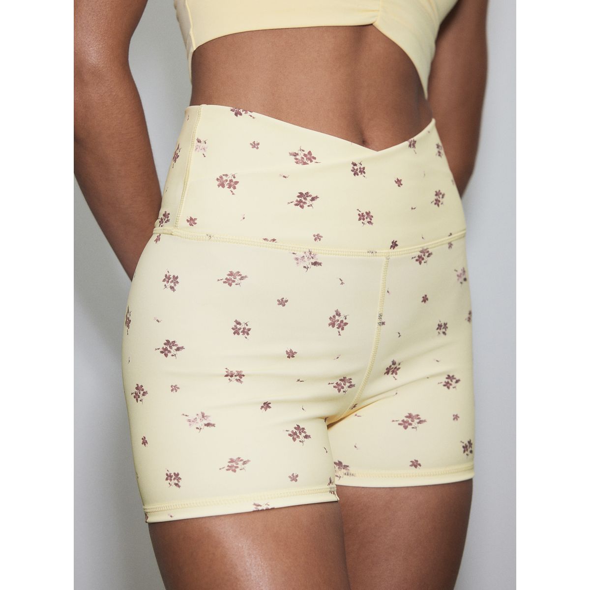 Short active balance portefeuille jaune citron, NEXT
