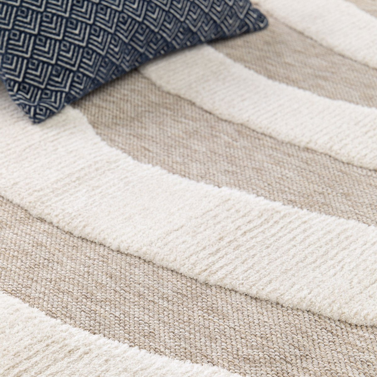 Tapis ethnique- WADI beige, DRAWER