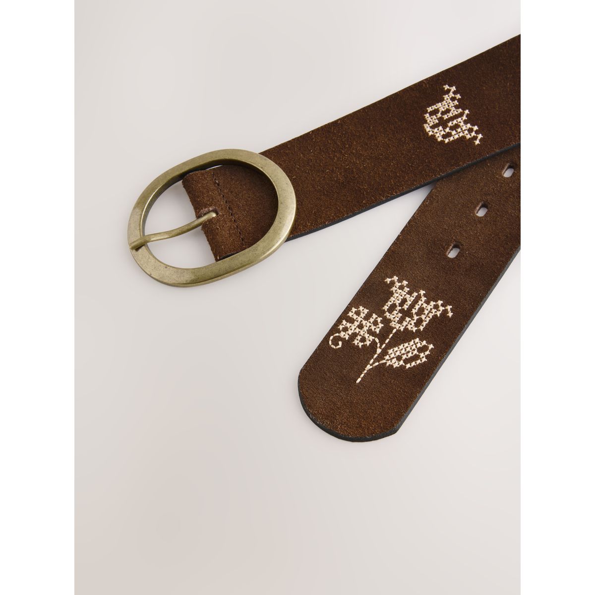 Large ceinture en cuir daim brodé de fleurs, NEXT