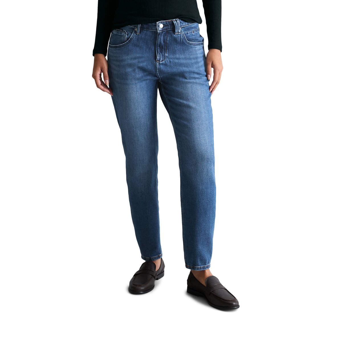 Jeans modèle Freja boyfriend cropped en mélange de coton organique bleu foncé, MARC O’POLO DENIM