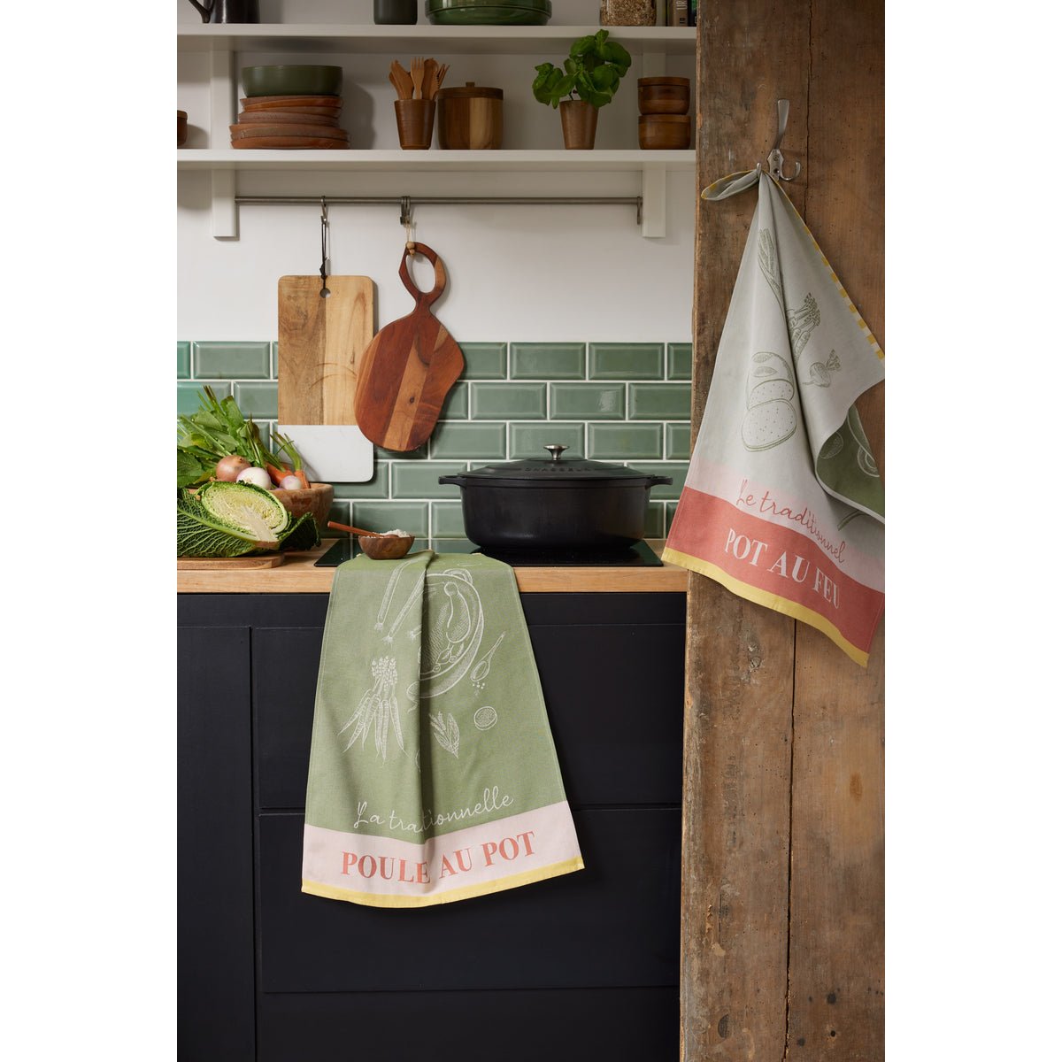 Torchon jacquard L'ART DE LA POULE AU POT vert amande, COUCKE