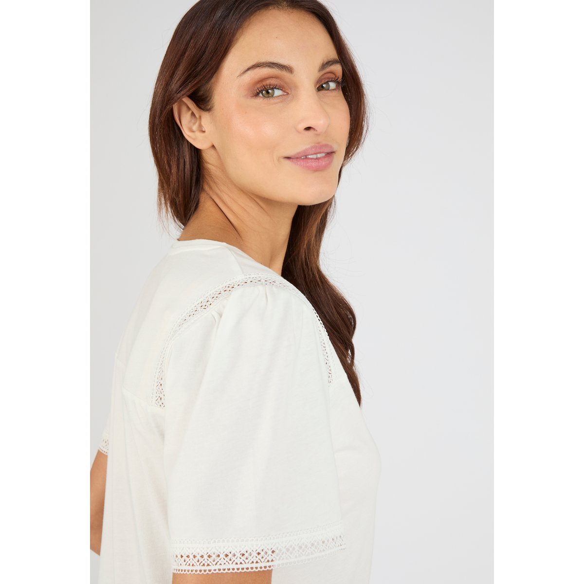 T-shirt détails dentelle blanc cassé, DAMART