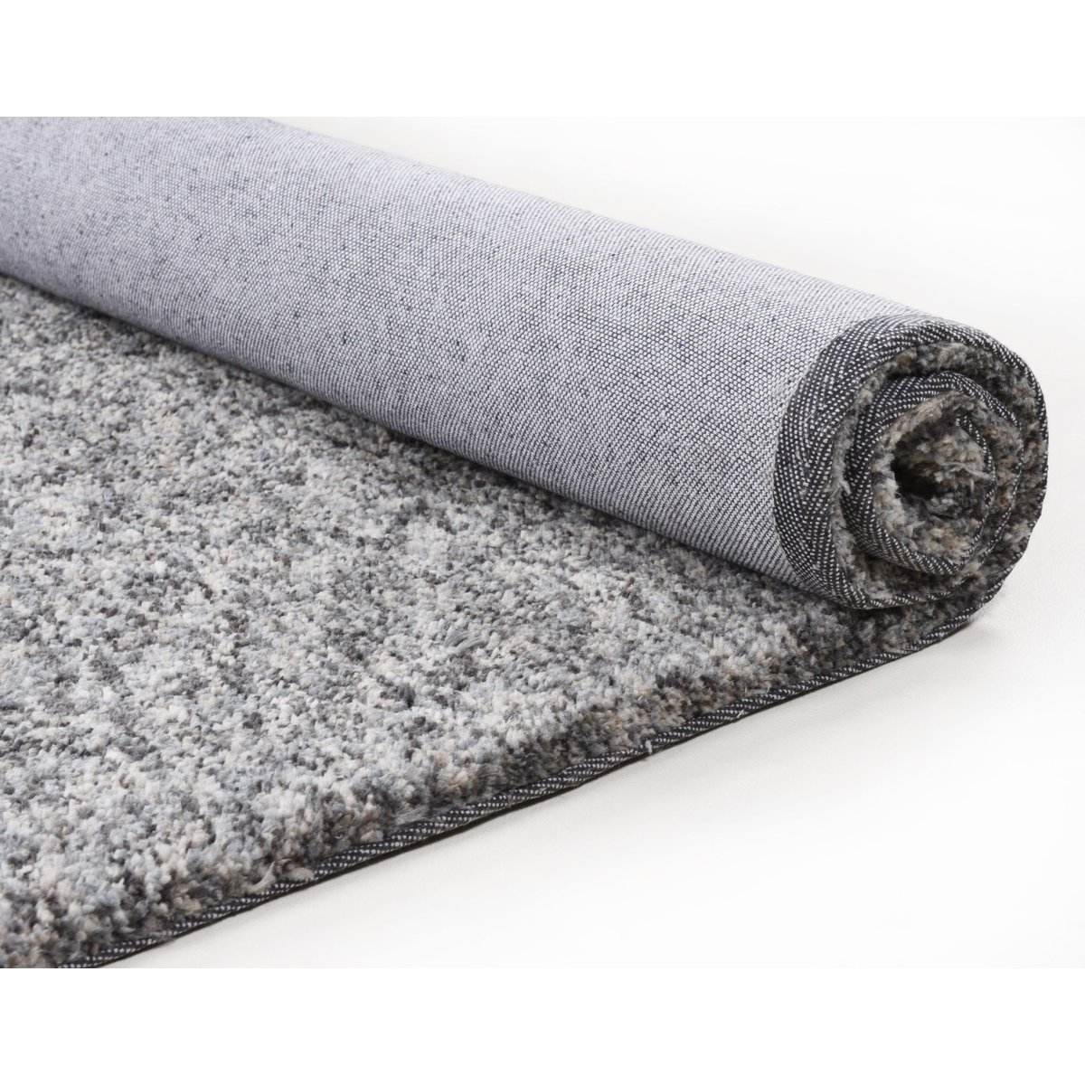 Tapis shaggy Rissani longs poils doux anthracite, GINO FALCONE