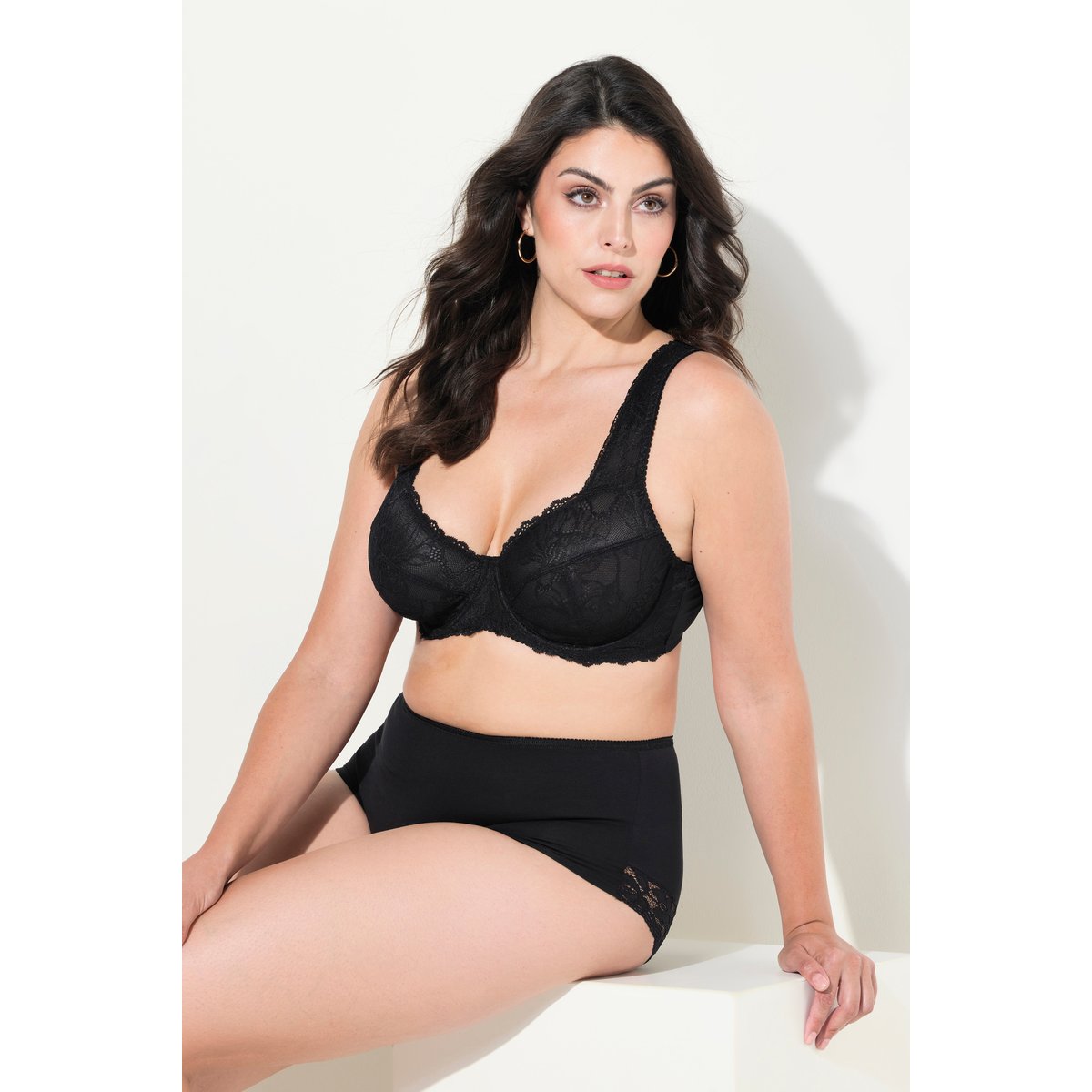Soutien-gorge avec dentelle noir, ULLA POPKEN