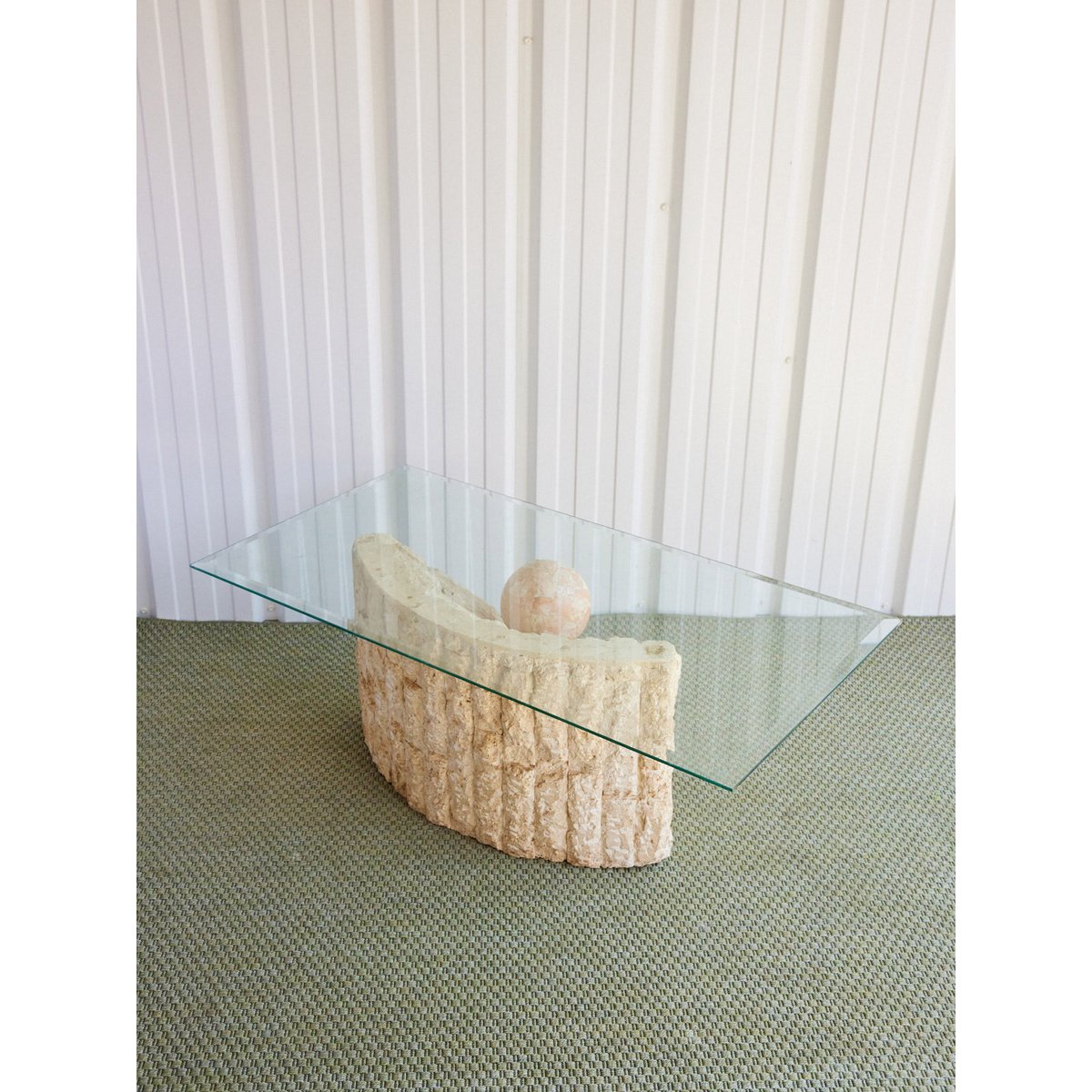 Table basse style travertin Marie-Pierre N°91 - Bon état beige, DEBONGOUT