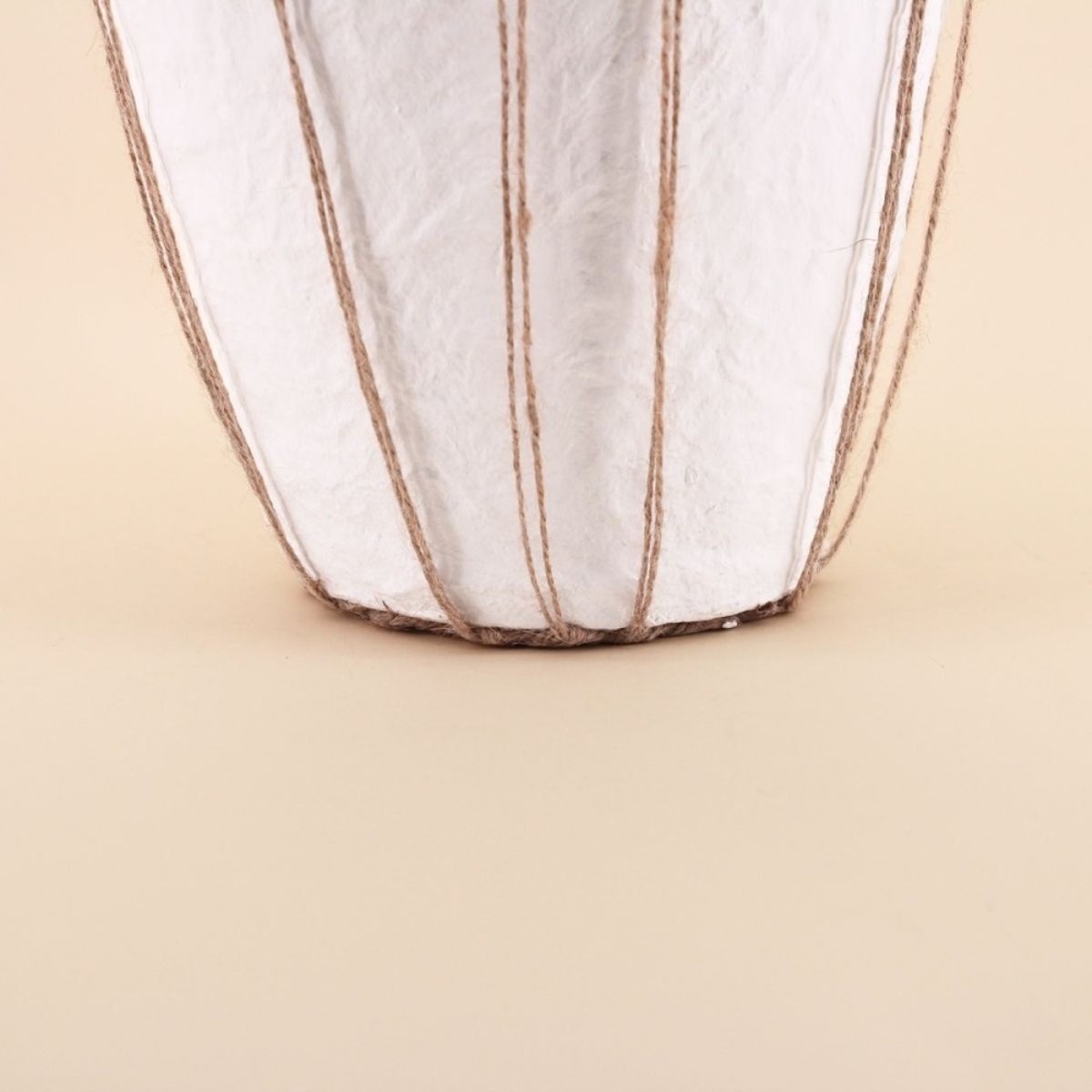 Vase en papier maché déco jute, H34cm blanc, ORNAMI