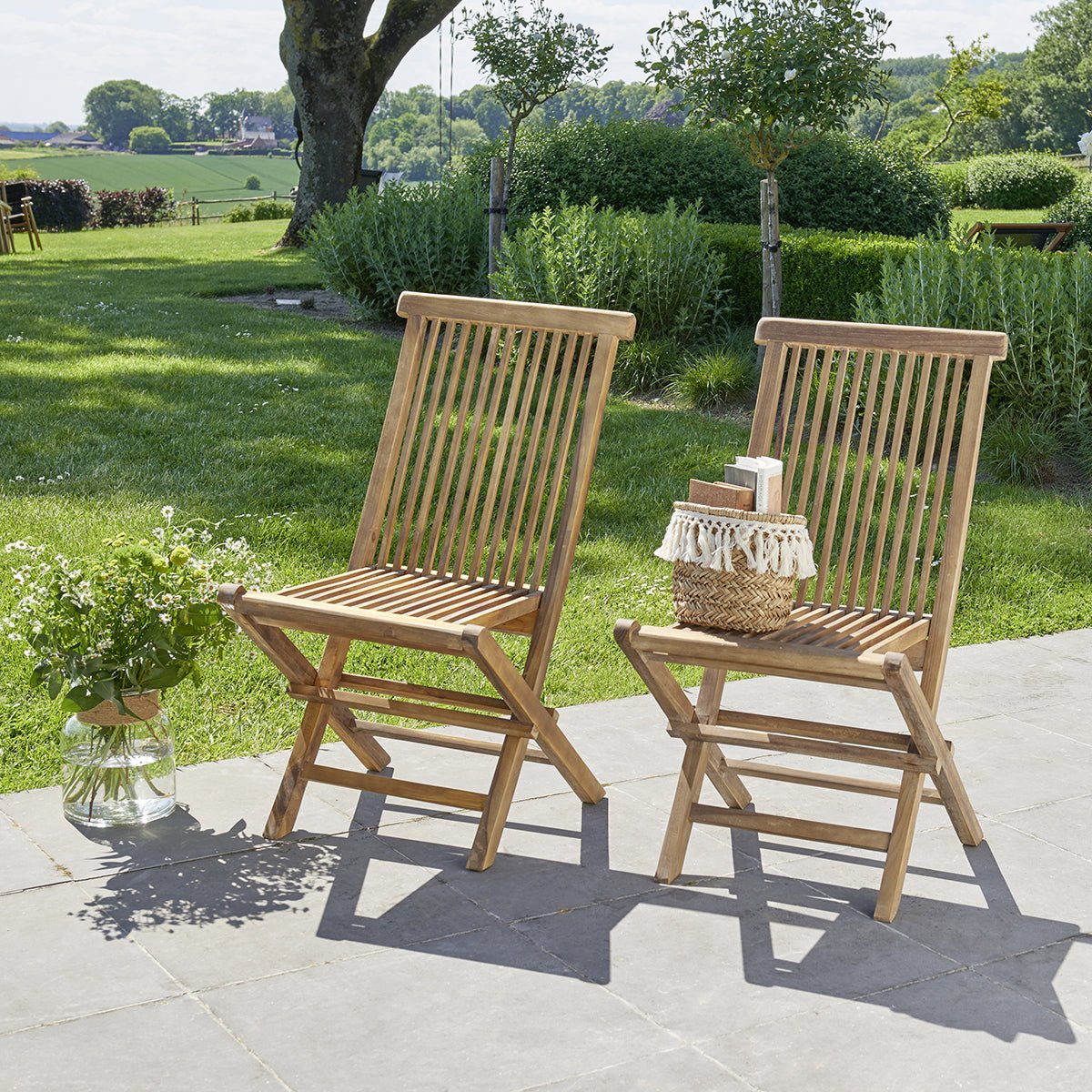 Salon de jardin en teck huilé extensible 6/8 places  BALI marron, BERAH GETAH