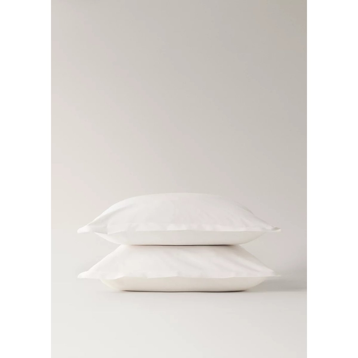 Taie d’oreiller 100 % coton satin 60x60 cm écru, MANGO HOME
