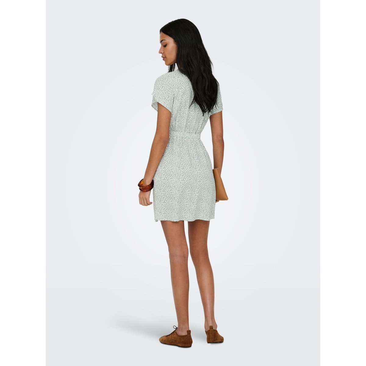 Robe jadeite, ONLY