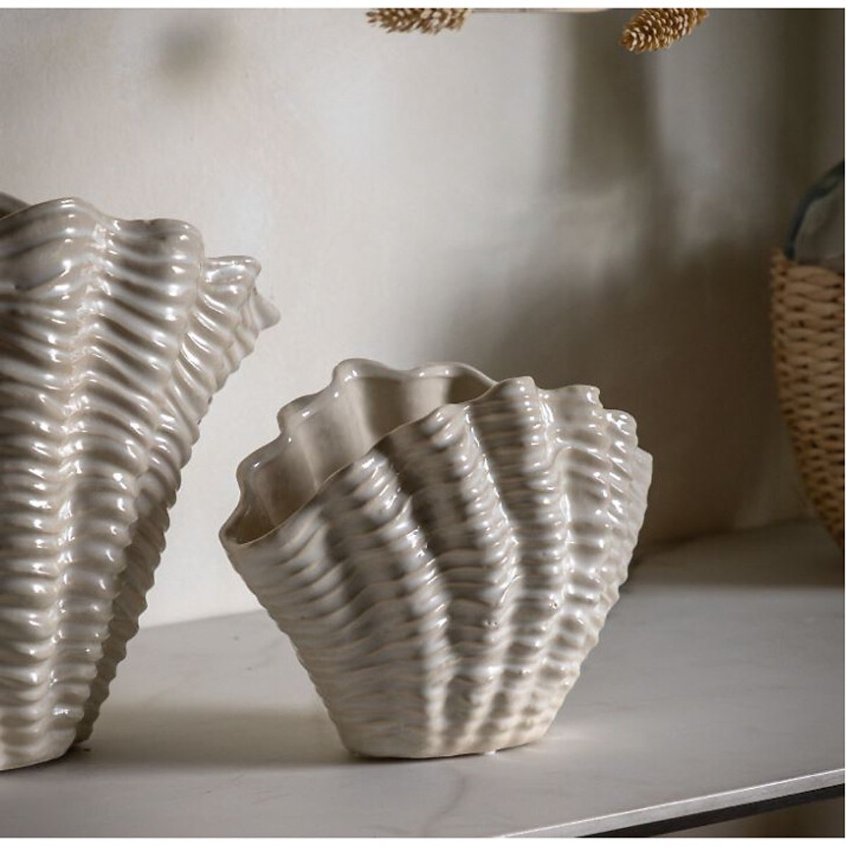 24cm Seashell Stoneware Vase white, ÉDITÉ