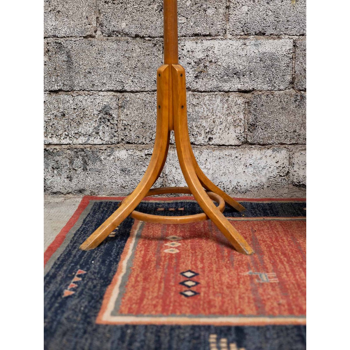 Porte-manteau Baumann Max N°365 - Bon état marron, DEBONGOUT