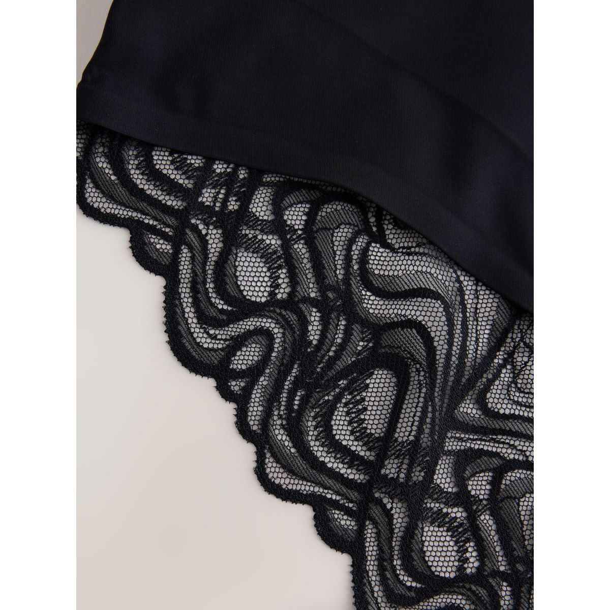 Slip gainant premium effet ventre plat noir, NEXT