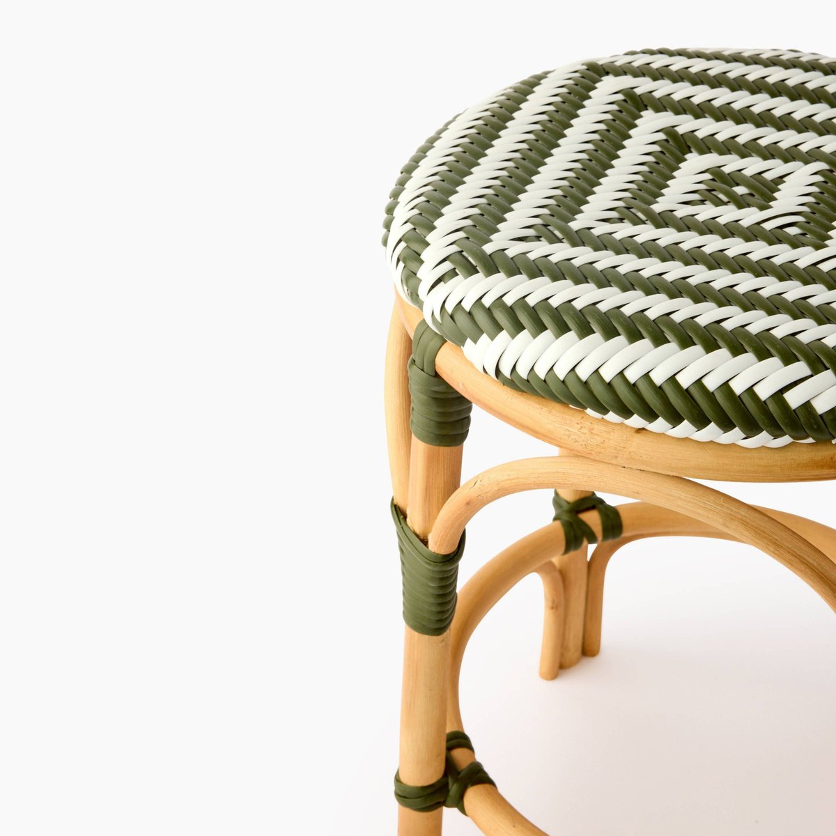 Tabouret bistrot, 42xH47cm, en rotin et plastique triton, MONOPRIX