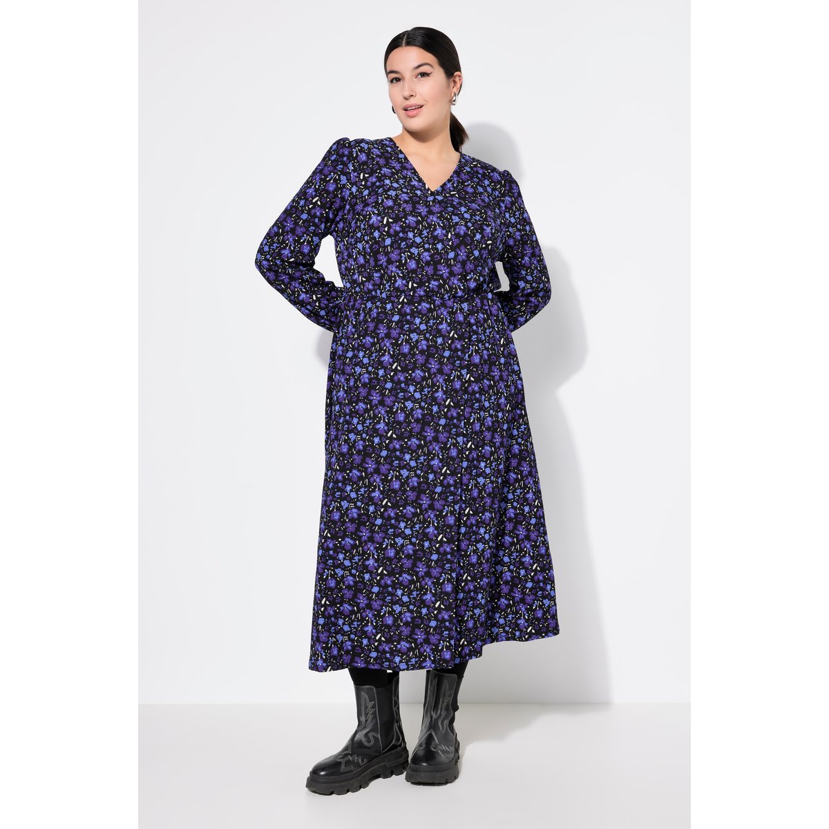 Rove maxi, silhouette en A bleu violet, STUDIO UNTOLD