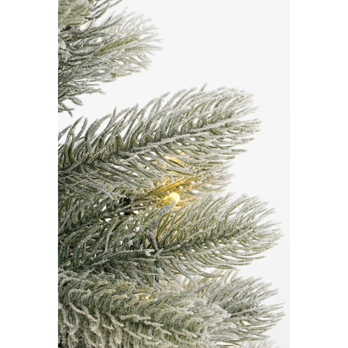 Sapin de Noël artificiel enneigé avec LED H60 cm NAGOYA vert, BLACK BOX TREES