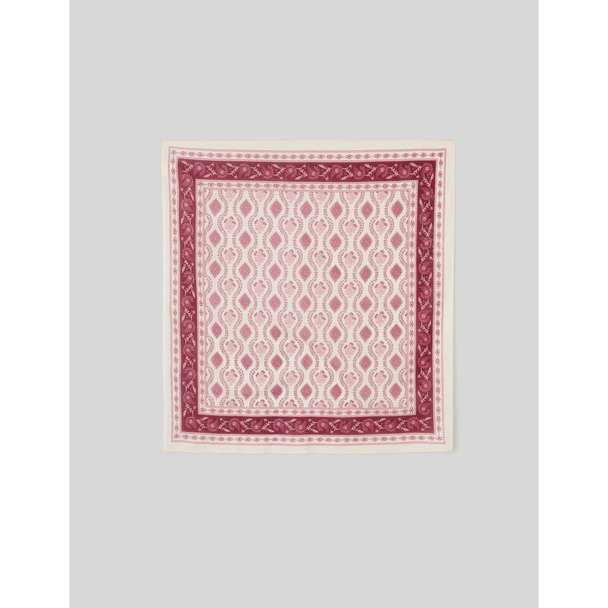 Foulard carré imprimé rose, BZB