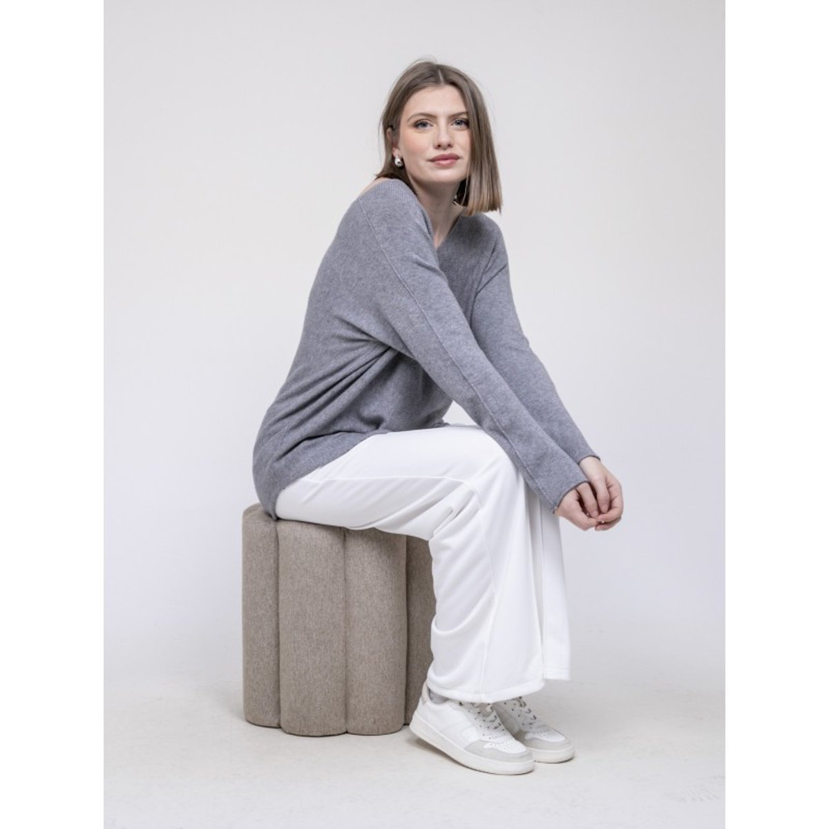 Pull Col V Kornelia gris, DONA LISA
