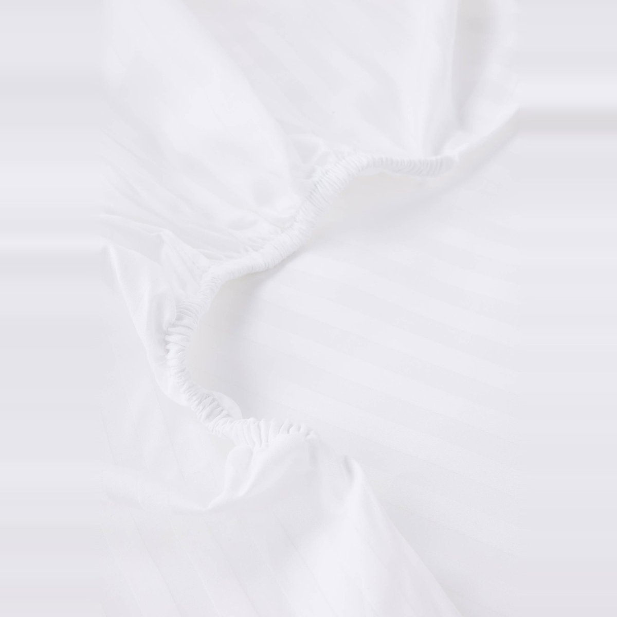 Drap housse, satin de coton bio blanc, MONOPRIX