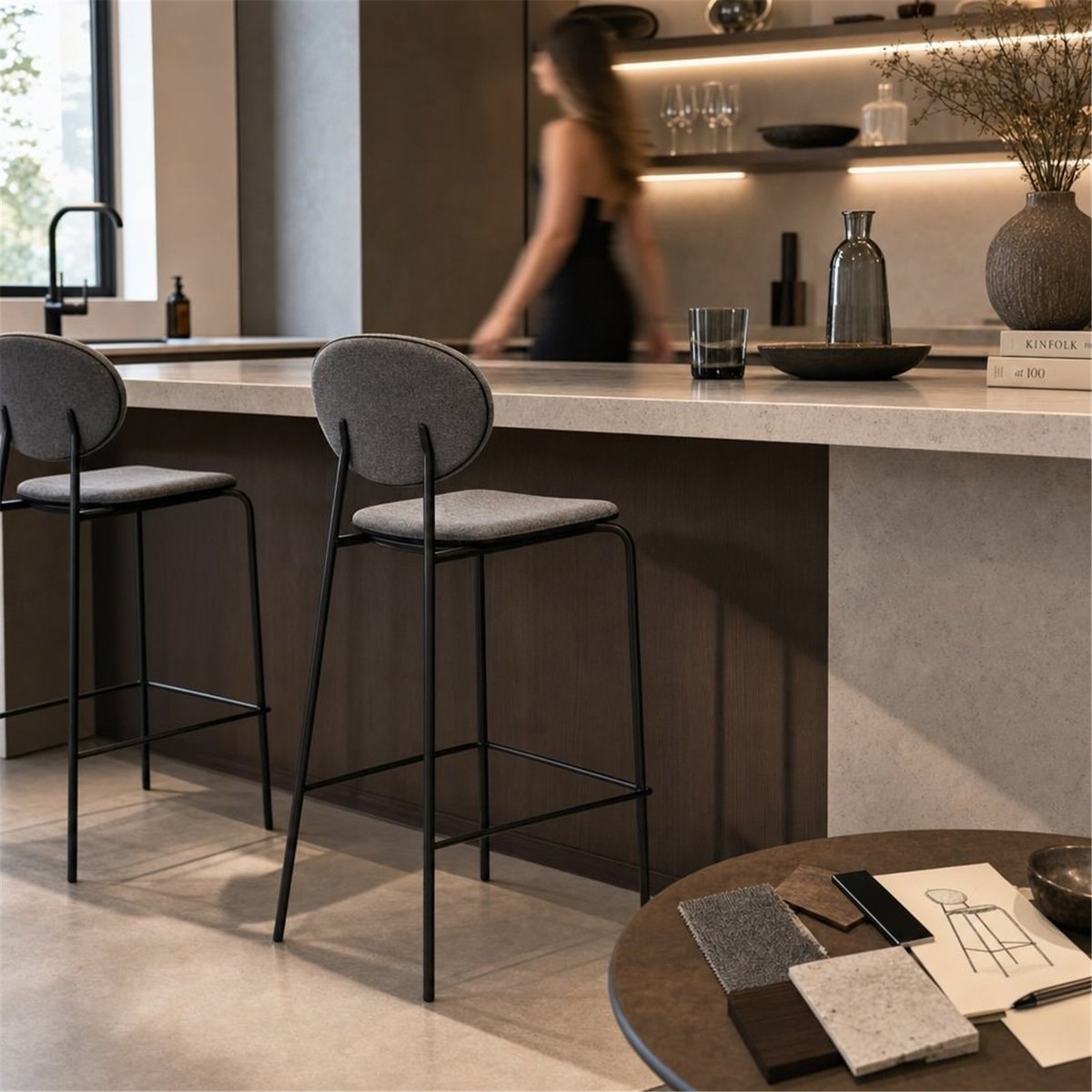 Tabouret de bar en métal et tissu noir et gris, RECOLLECTION