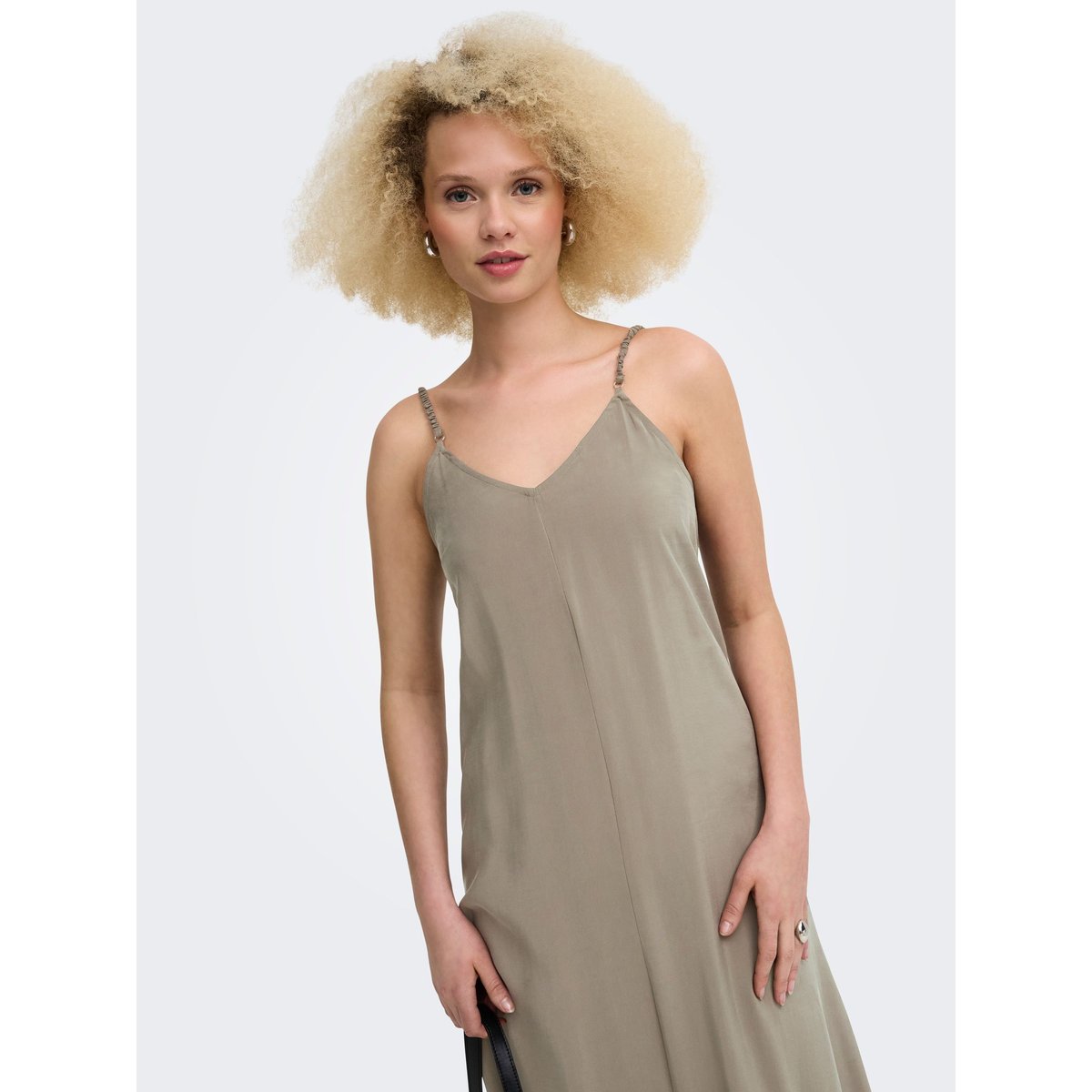 Robe walnut, ONLY