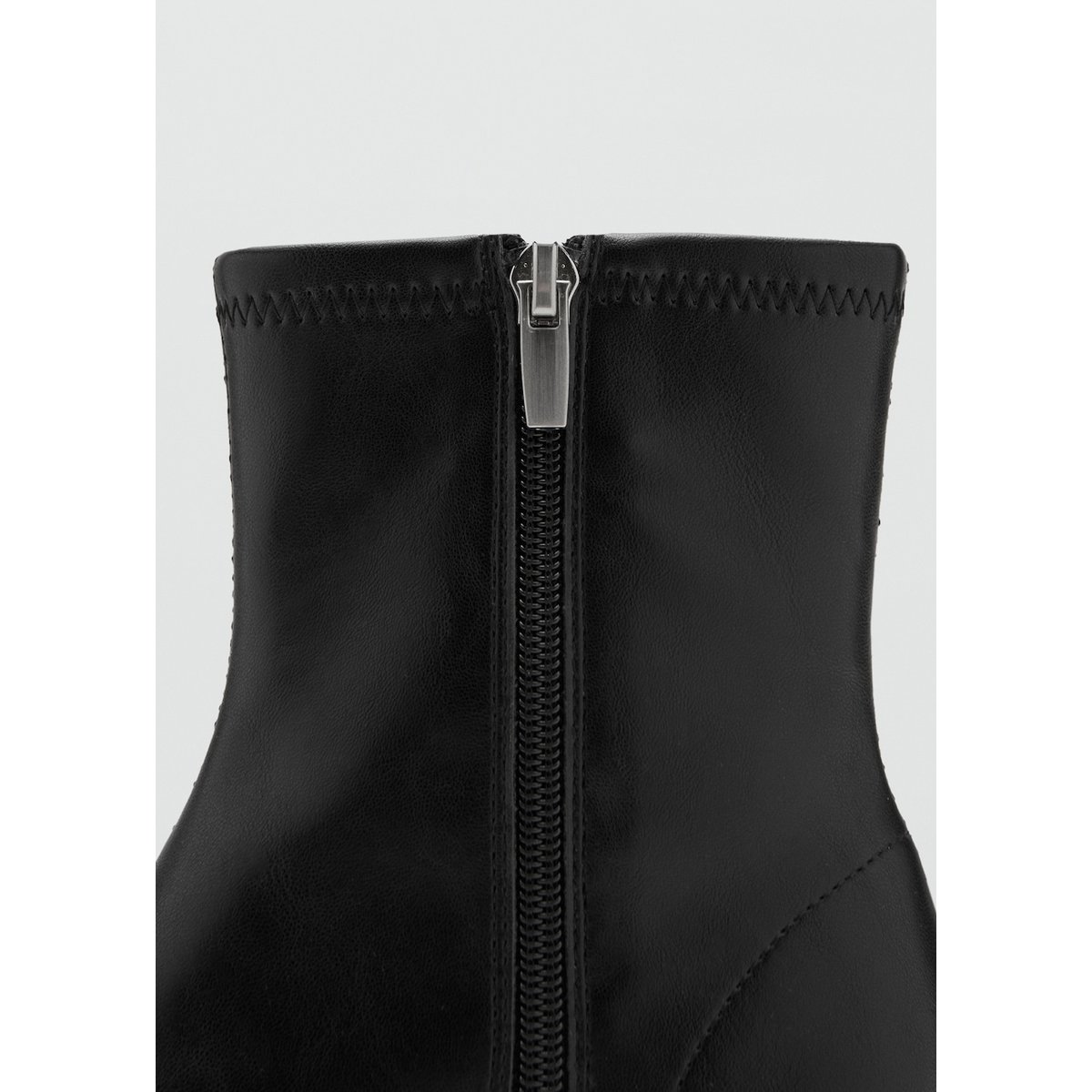 Bottines bloc bout rond noir, MANGO