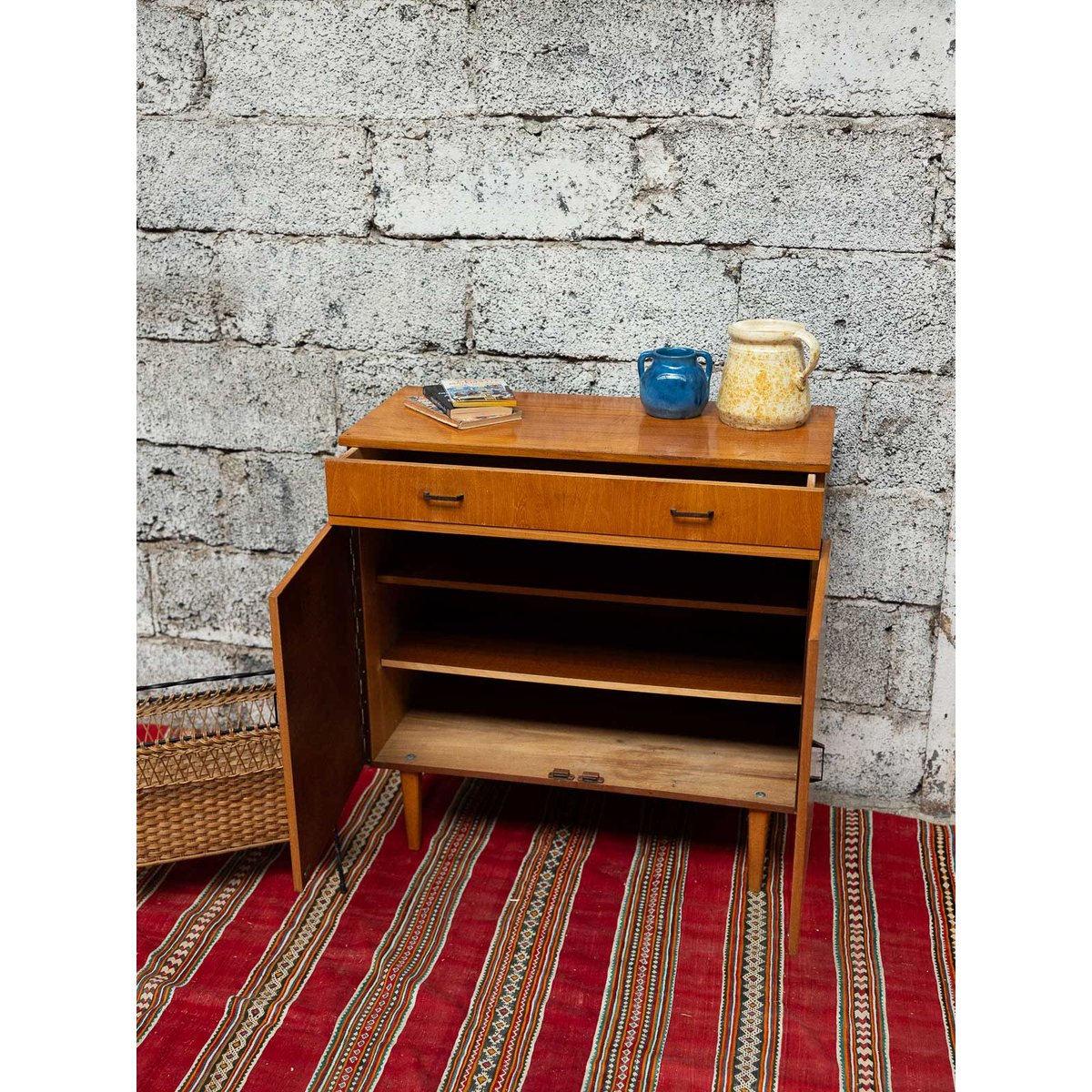 Commode élégante Olga N°711 - Bon état bois clair, DEBONGOUT