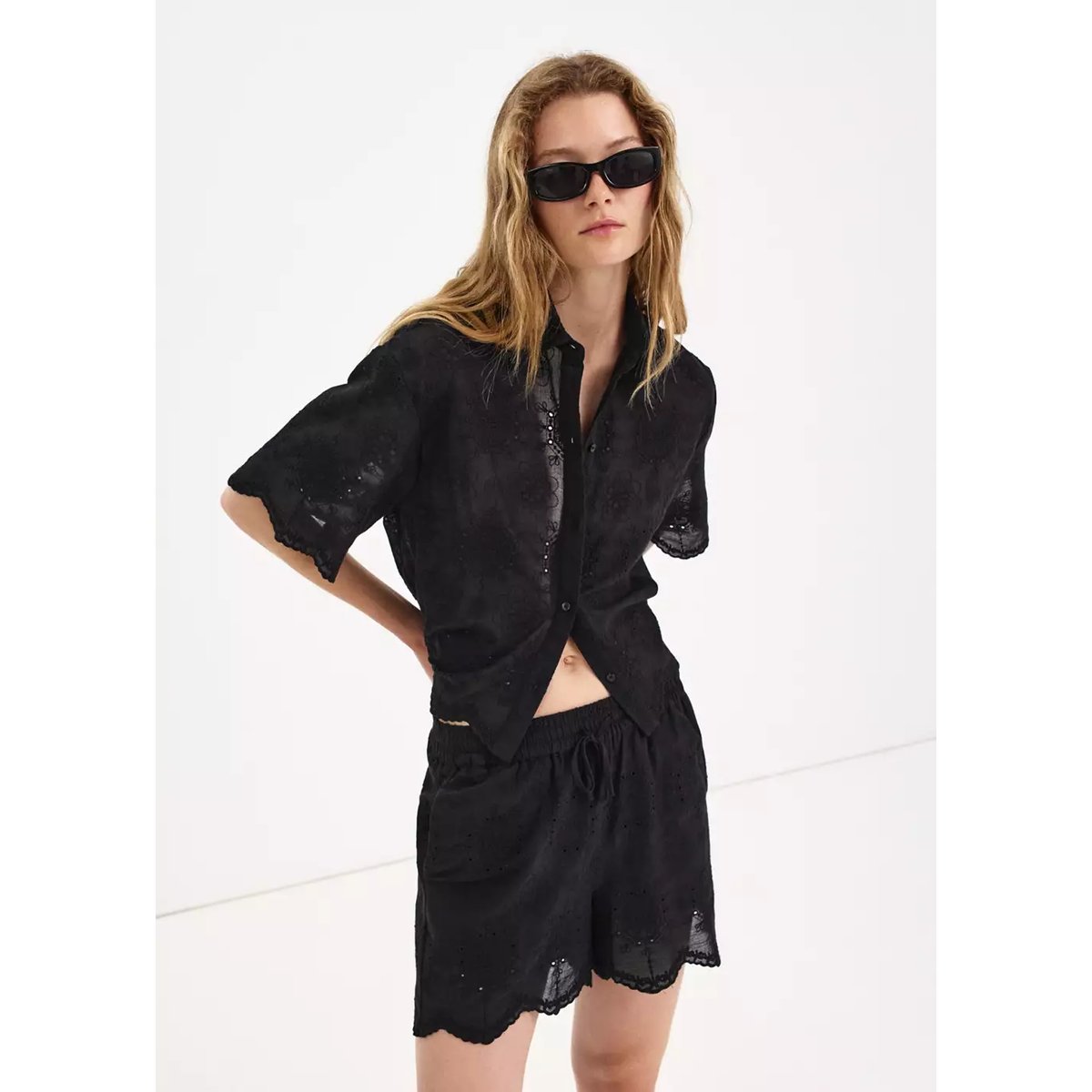 Short en coton ajouré noir, MANGO