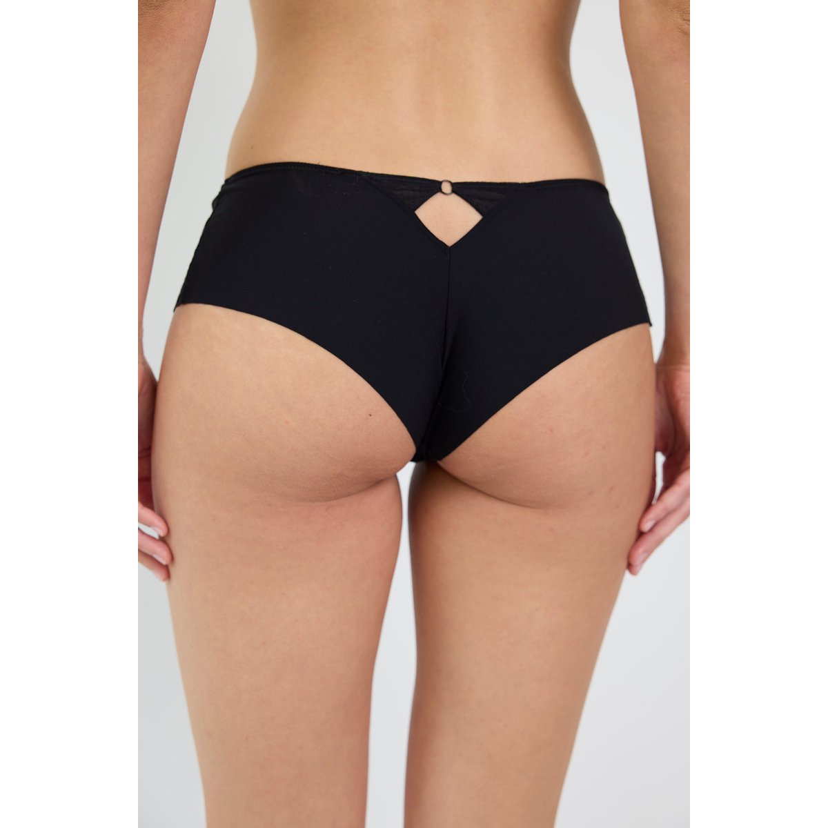 Shorty en broderie DREAMCATCHER noir, MAISON LEJABY