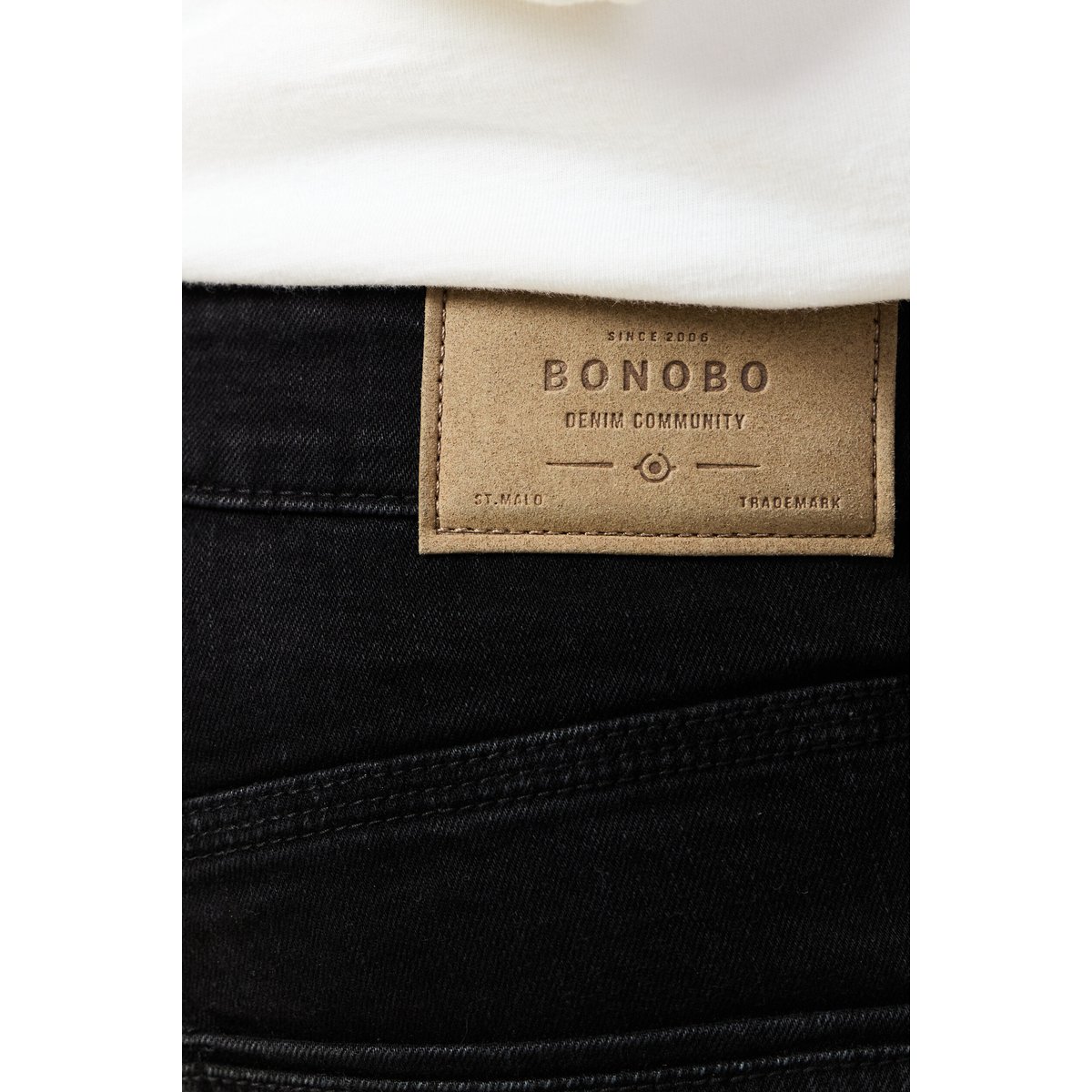 Jeans straight longueur 32 denim noir, BONOBO