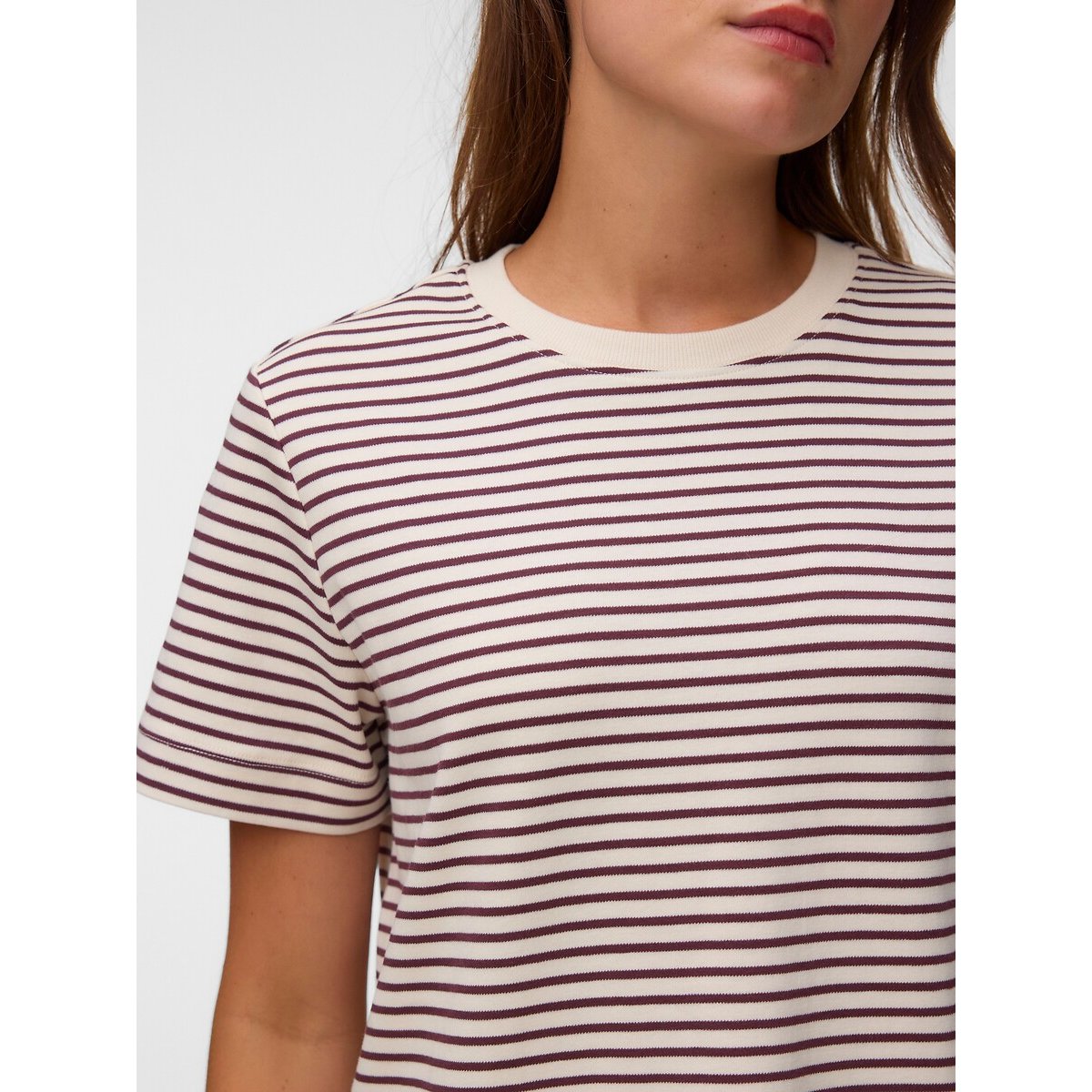 T-shirt rayé col rond manches courtes ecru/marron, VERO MODA