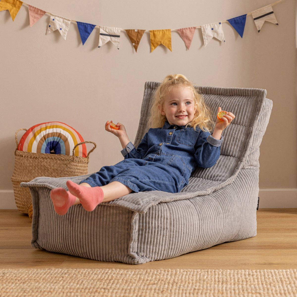 Pouf chauffeuse enfant en velours côtelé Oeko-Tex® - DOLCE gris clair, ICON