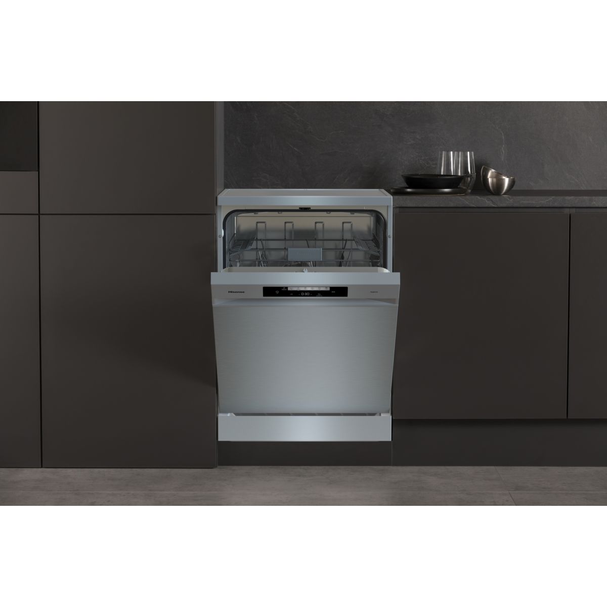 Lave vaisselle 60 cm HS642C90X couleur unique, HISENSE