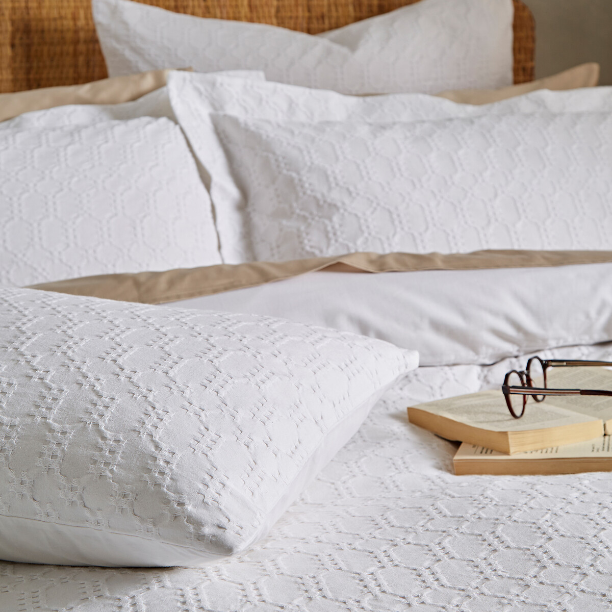 Waffle Circle 100% Cotton Duvet Cover and Pillowcase Set white, BIANCA FINE LINENS