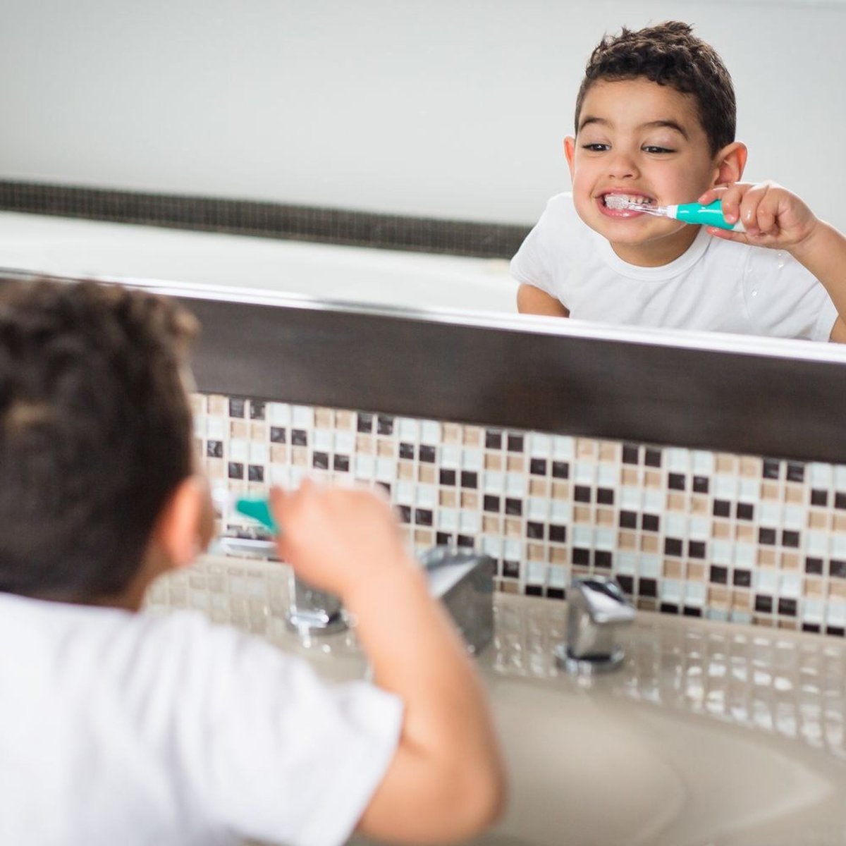 Lot de 2 têtes de brosses à dents enfant blanc, BBLÜV