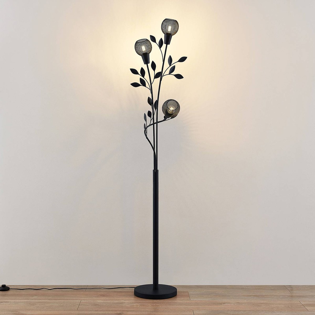 Lampadaire en métal florentin, Kanye noir, LINDBY