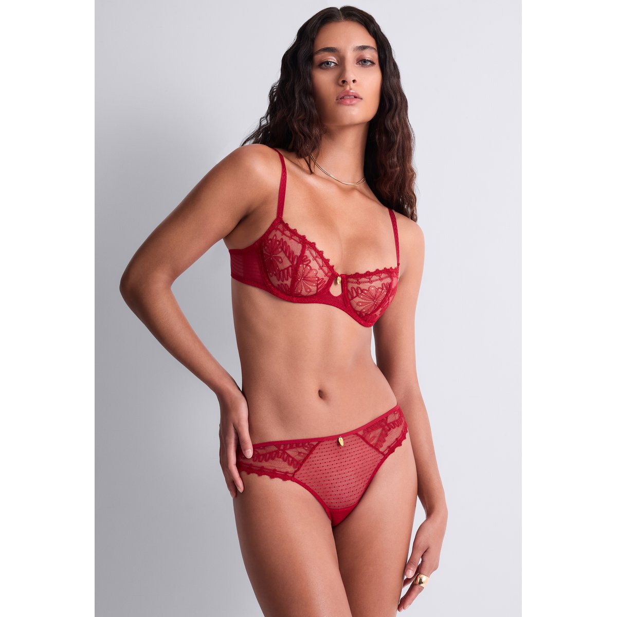 Soutien gorge Corbeille avec armatures Mystery of Love rouge, AUBADE