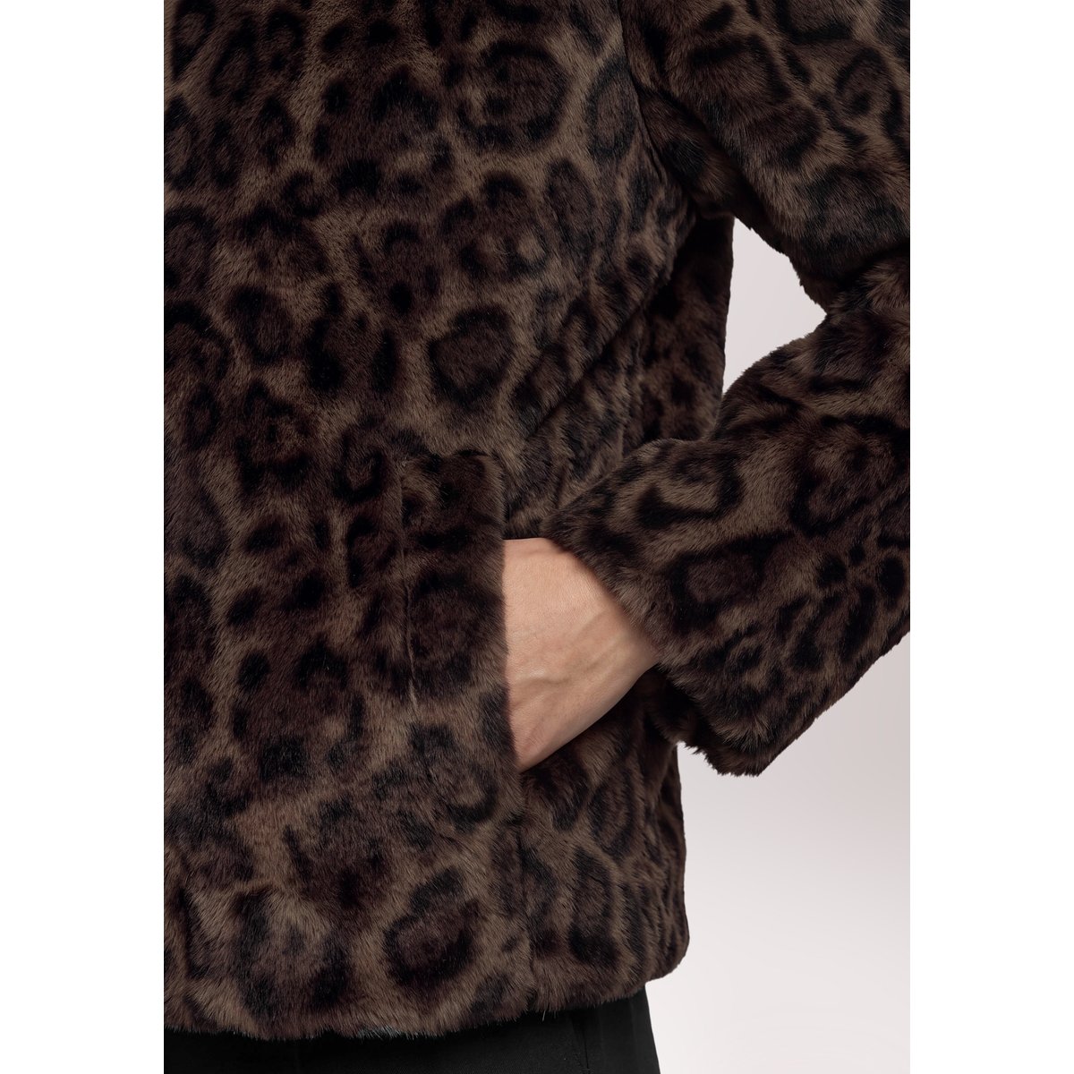 Veste en peluche avec partie veste sans manches amovible taupe/black, AMBER & JUNE
