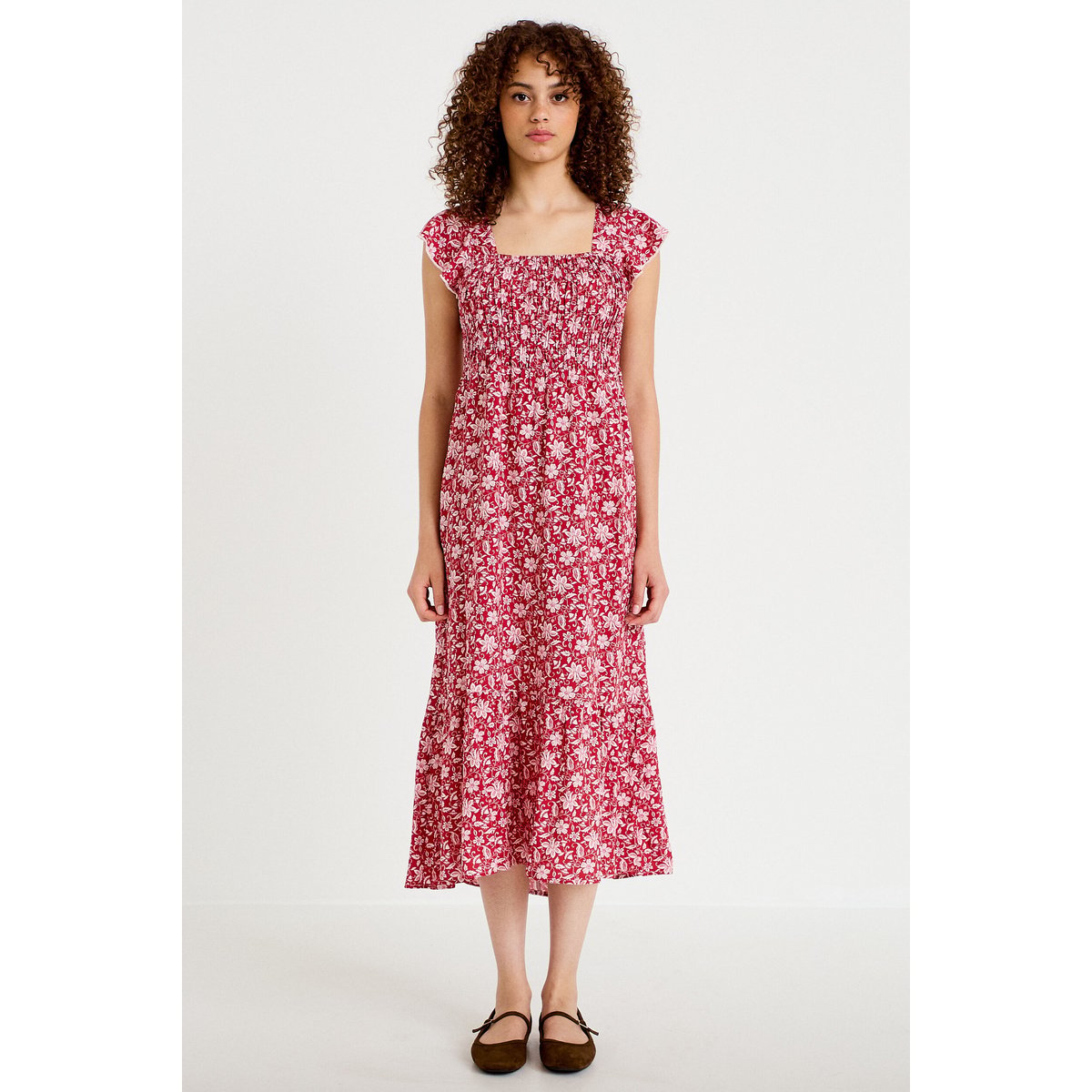 Robe longue évasée smockée rouge, CACHE CACHE
