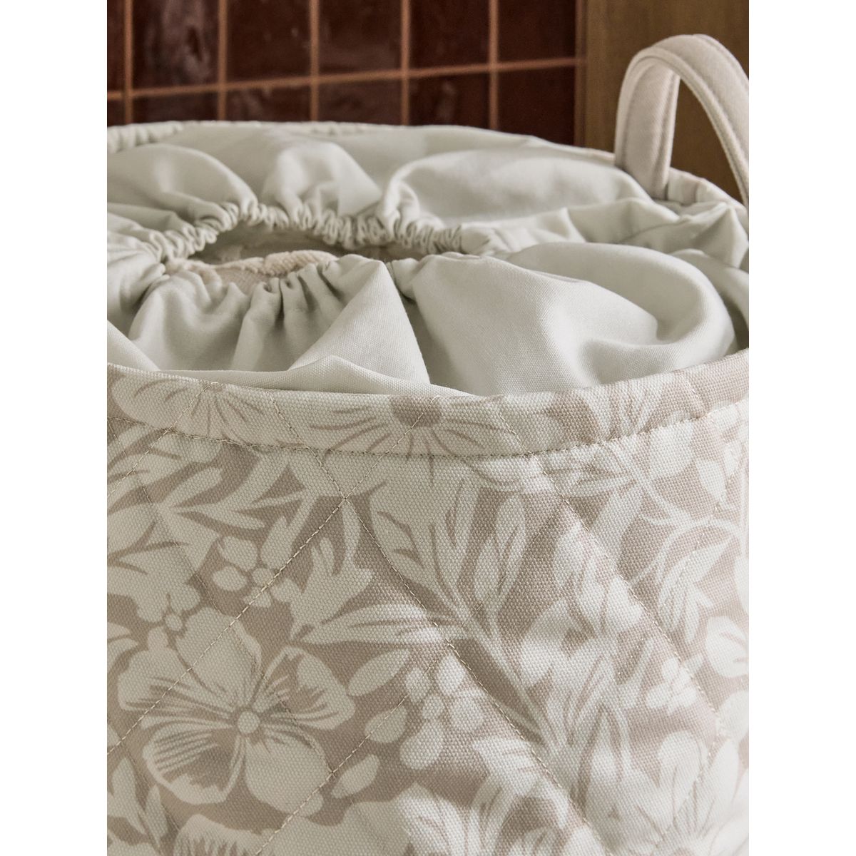 Panier à linge fleurs style rustique naturel, NEXT