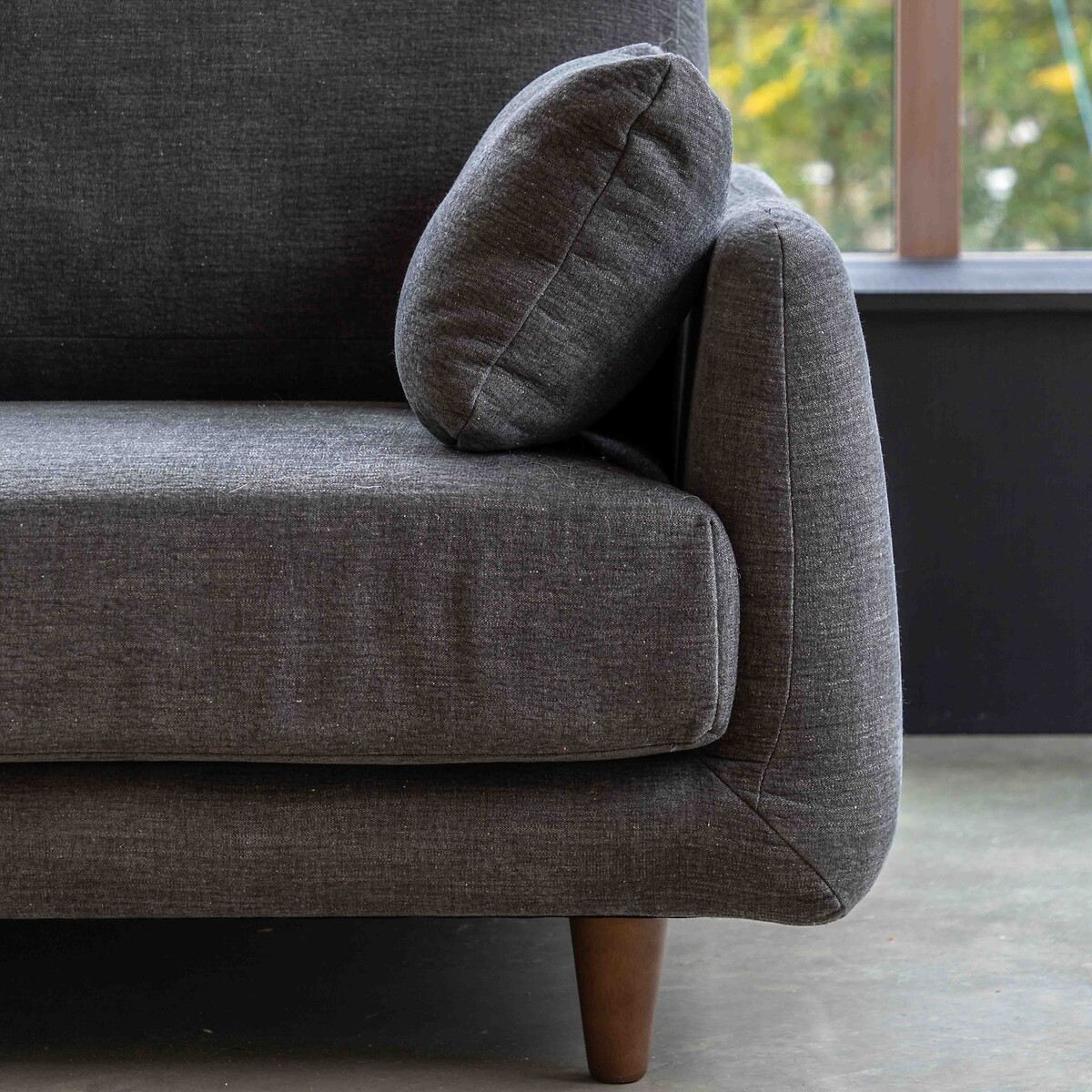 Orchard Soft Linen Chaise Sofa (Left Facing) magnet, ÉDITÉ